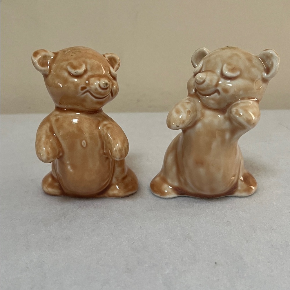 MCM Van Tellingen Hugging Bears Salt and Pepper Shakers vtg - Picture 3 of 14